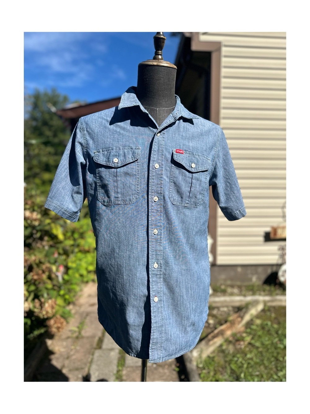 Wrangler Men's Short-Sleeve Chambray Work Shirt Size Medium